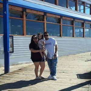 Meet your Posher, Mona